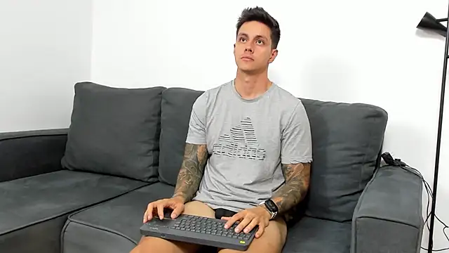 JeanBroc online show from October 4, 2025, 8:40 pm