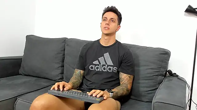 JeanBroc online show from October 5, 2025, 8:40 pm