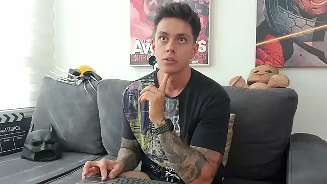 JeanBroc online show from December 2, 2025, 7:53 pm