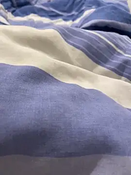 Lcrete online show from October 17, 2025, 9:34 am