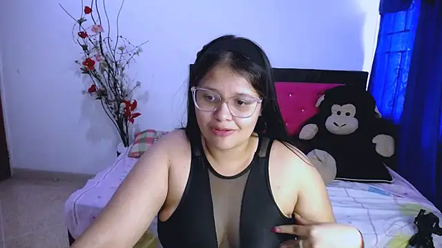 Snapshot of angel_barbie_1 chatting on December 20, 2025, 3:19 pm angel barbie 1 online show from December 20, 2025, 3:19 pm