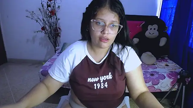 Snapshot of angel_barbie_1 chatting on January 8, 2026, 3:03 pm angel barbie 1 online show from January 8, 2026, 3:03 pm