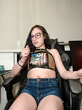 Snapshot of milena_23x chatting on March 23, 2025, 3:10 am milena 23x online show from March 23, 2025, 3:10 am