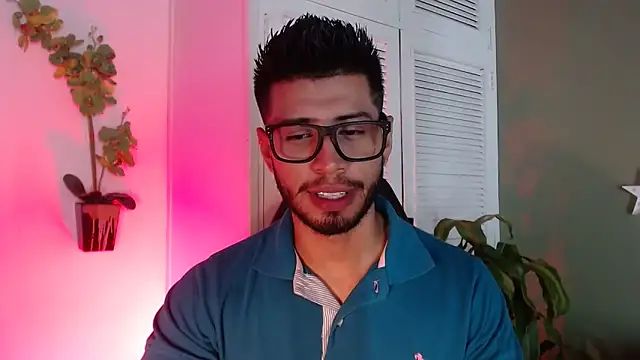 Snapshot of Colby_brown03 chatting on September 12, 2025, 7:14 pm Colby brown03 online show from September 12, 2025, 7:14 pm