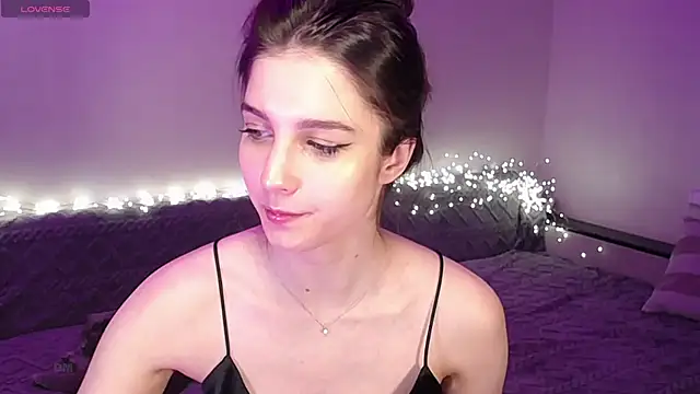 Abigail Wills online show from November 22, 2025, 5:56 pm