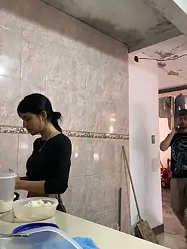 Rouuus12 online show from February 15, 2026, 12:58 pm