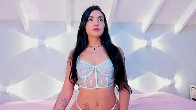 AnnieSofiia online show from October 27, 2025, 8:13 pm