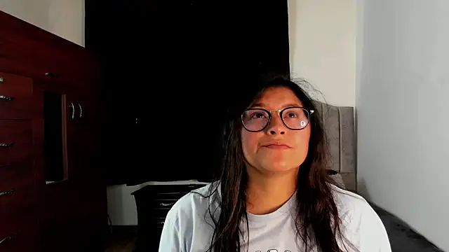 lorymoon online show from January 16, 2025, 7:10 pm