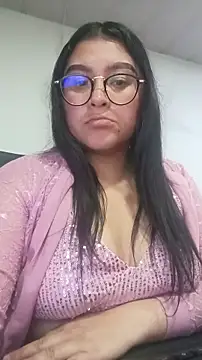 lorymoon online show from December 16, 2025, 2:27 am