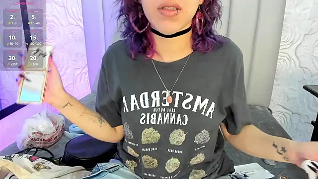 AlexaFoxy18 online show from March 4, 2026, 7:58 am