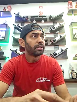 Snapshot of Alsaud1106 chatting on February 27, 2025, 8:42 pm Alsaud1106 online show from February 27, 2025, 8:42 pm