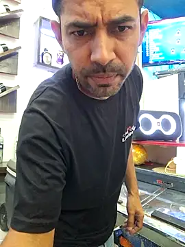 Snapshot of Alsaud1106 chatting on March 5, 2025, 8:00 pm Alsaud1106 online show from March 5, 2025, 8:00 pm