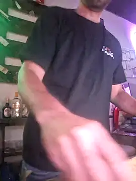 Snapshot of Alsaud1106 chatting on March 14, 2025, 1:16 am Alsaud1106 online show from March 14, 2025, 1:16 am