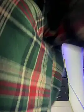 Im Little online show from January 30, 2025, 3:22 am