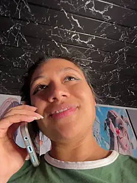 Im Little online show from May 23, 2026, 2:39 am