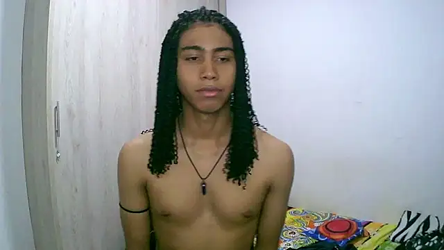 sexy diamante  online show from November 17, 2025, 4:29 am