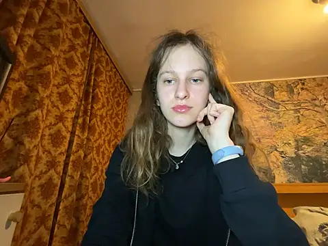 Snapshot of Eva_Angel3 chatting on April 19, 2026, 6:21 pm Eva Angel3 online show from April 19, 2026, 6:21 pm