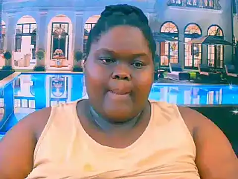 EbonyHotBuns online show from December 13, 2025, 7:53 pm