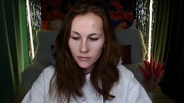 MichelleOrtis online show from February 6, 2025, 7:40 pm