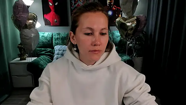 MichelleOrtis online show from March 22, 2026, 12:36 am