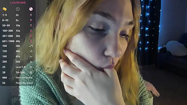 ReddHotPipper online show from January 28, 2025, 1:08 am