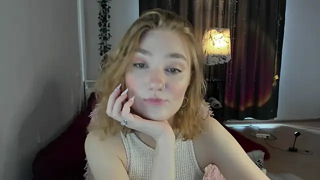 ReddHotPipper online show from September 9, 2025, 2:11 am