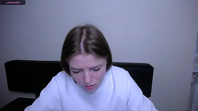 Snapshot of MissOliviaa_ chatting on December 10, 2024, 4:38 pm MissOliviaa  online show from December 10, 2024, 4:38 pm