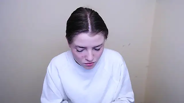 Snapshot of MissOliviaa_ chatting on January 23, 2025, 7:32 am MissOliviaa  online show from January 23, 2025, 7:32 am