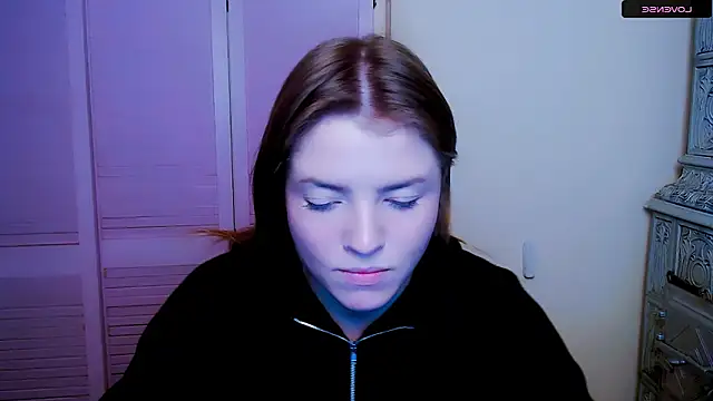 Snapshot of MissOliviaa_ chatting on January 24, 2025, 5:42 pm MissOliviaa  online show from January 24, 2025, 5:42 pm