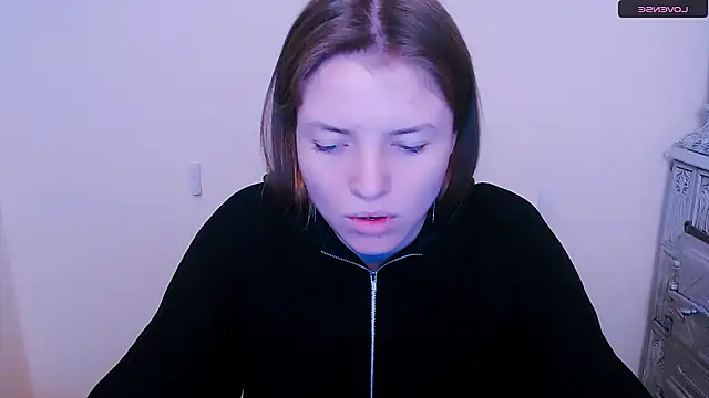 Snapshot of MissOliviaa_ chatting on February 1, 2025, 4:22 pm MissOliviaa  online show from February 1, 2025, 4:22 pm