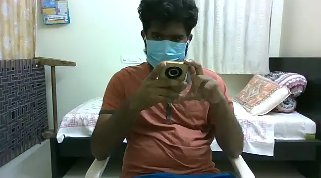 Snapshot of nick05inch chatting on February 10, 2025, 1:11 pm nick05inch online show from February 10, 2025, 1:11 pm