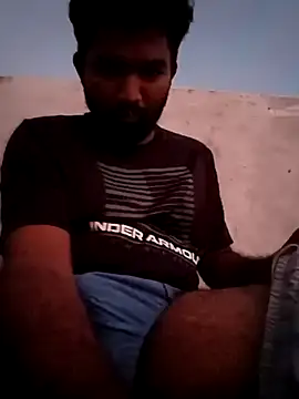 Snapshot of nick05inch chatting on October 16, 2025, 12:39 pm nick05inch online show from October 16, 2025, 12:39 pm