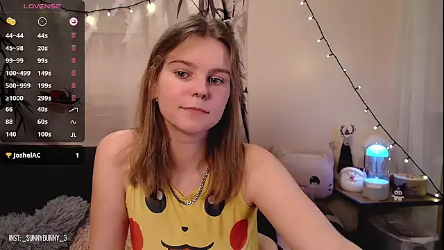 Moona xx online show from December 22, 2024, 9:09 pm