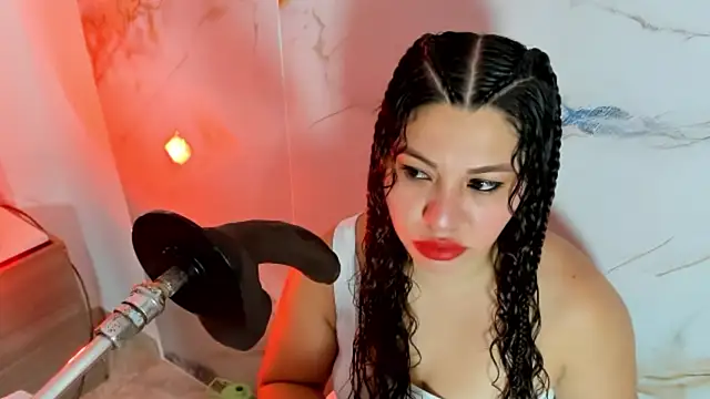 hade cute online show from March 11, 2026, 1:39 pm