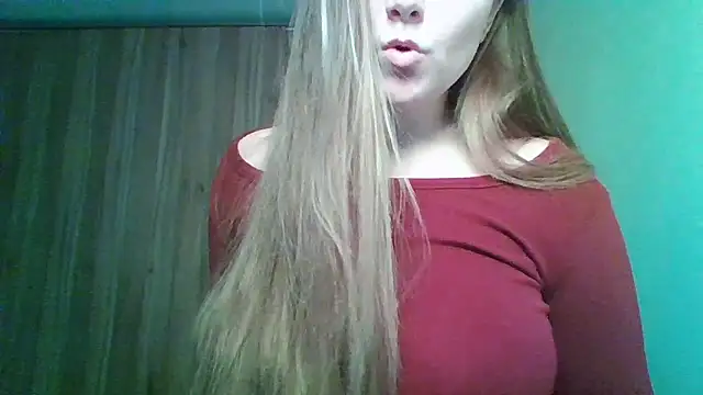 Evasapples online show from January 8, 2026, 9:17 pm