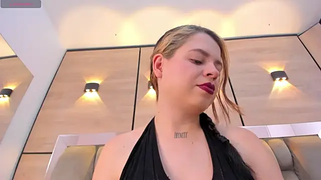 dorothy vegga online show from November 24, 2025, 4:01 am