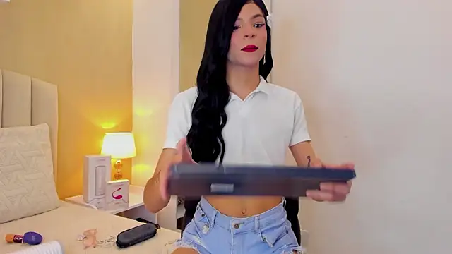 Realbadbxtch online show from March 21, 2026, 8:34 pm