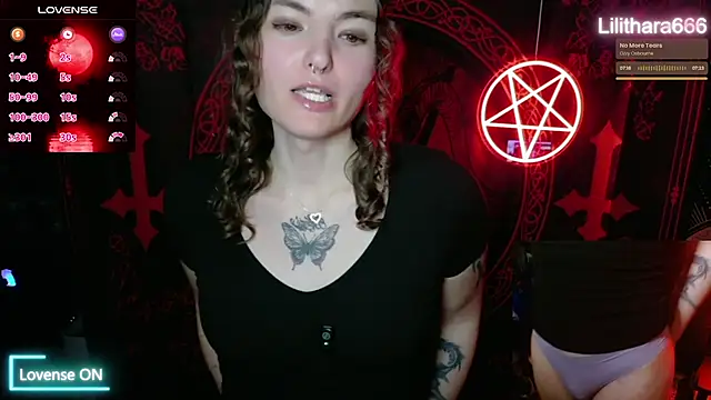 BrandiWRLD 999 online show from November 4, 2025, 1:38 am