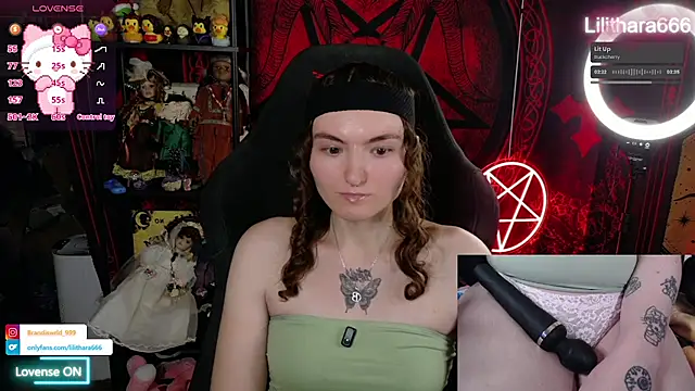 Snapshot of BrandiWRLD_999 chatting on January 18, 2026, 3:21 am BrandiWRLD 999 online show from January 18, 2026, 3:21 am