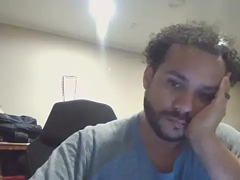 Snapshot of Chef-Munchies69 chatting on November 23, 2025, 11:21 am Chef-Munchies69 online show from November 23, 2025, 11:21 am