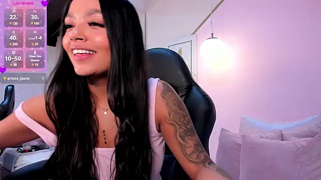 emma carterr1 online show from February 13, 2025, 9:27 pm