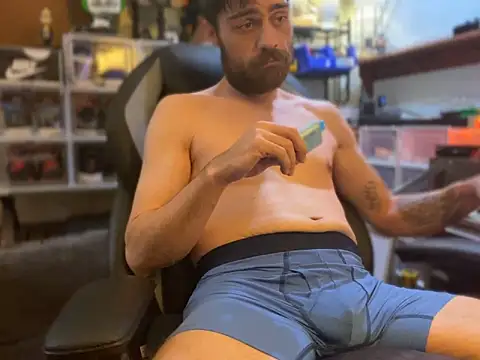 slutty guy12 online show from January 29, 2025, 2:40 am