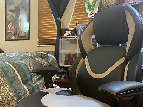 slutty guy12 online show from February 2, 2025, 8:19 pm