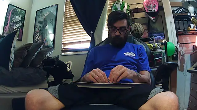 slutty guy12 online show from March 11, 2025, 10:31 pm