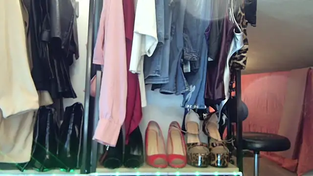 Snapshot of Jbisex chatting on February 26, 2026, 1:26 am Jbisex online show from February 26, 2026, 1:26 am