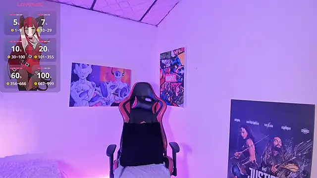 keendaall online show from October 3, 2025, 10:07 pm