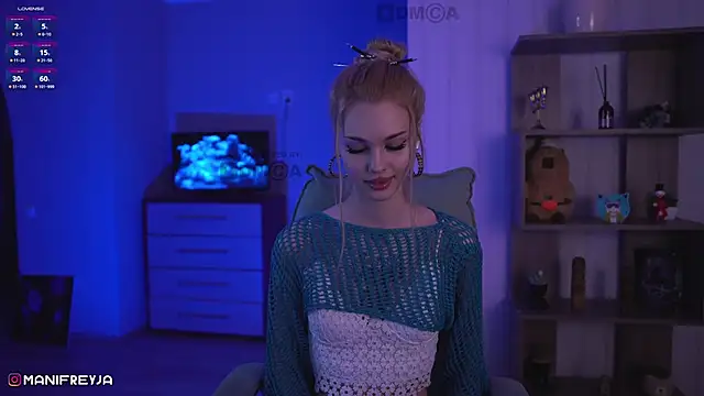 ManiFreyja online show from December 18, 2024, 7:08 pm