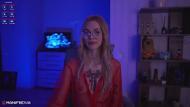 ManiFreyja online show from December 21, 2024, 1:47 am