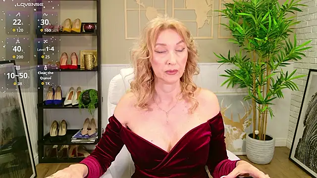 LadyLeea online show from March 26, 2026, 6:08 am