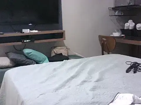 pornstarbrezillian online show from February 6, 2025, 10:43 pm